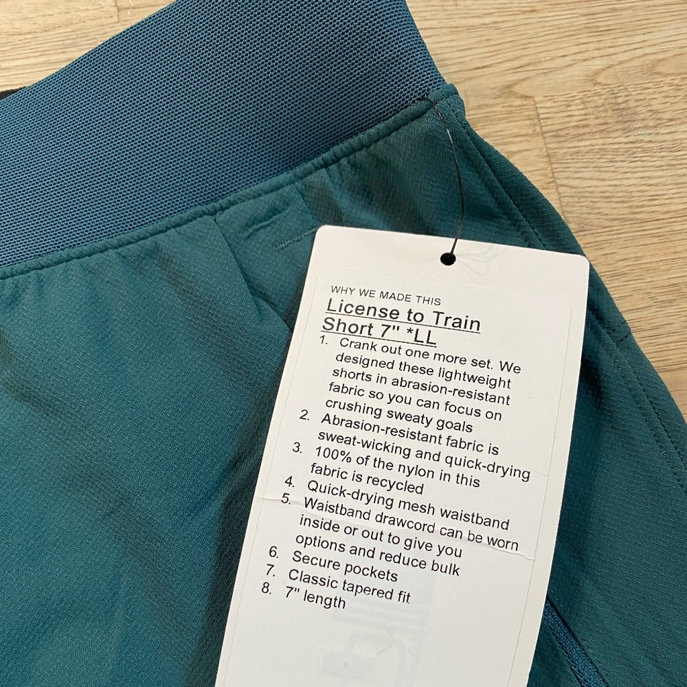 Lululemon License to Train Short 7" Linerless - Green Jasper